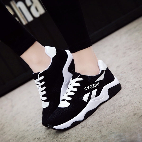 Дамски пролетно-летни и есенни обувки за тичане, бягане и лек спорт - модели в сив, бял и черен цвят