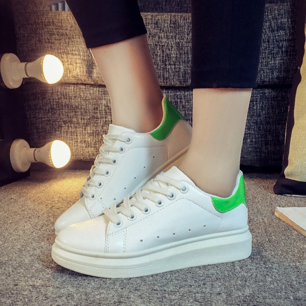 Дамски спортни обувки за бягане - пет модела