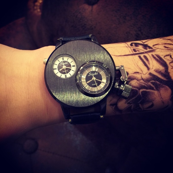 Ανδρικό ρολόι Quartz με μεγάλη πλάκα