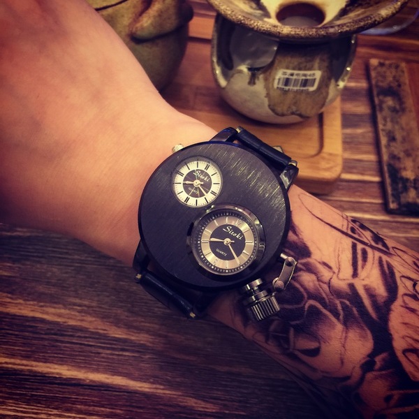 Ανδρικό ρολόι Quartz με μεγάλη πλάκα