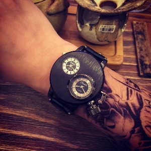 Мъжки кварцов часовник с голям циферблат