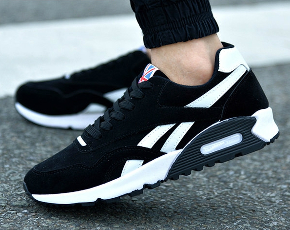 Мъжки спортни обувки за тичане или друг спорт