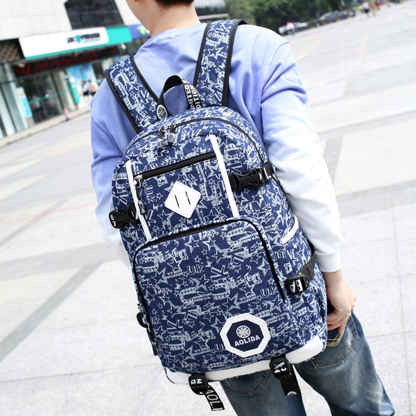 Σακίδια ανδρικά σε μαύρο, πράσινο, μπλε και γκρι χρώμα