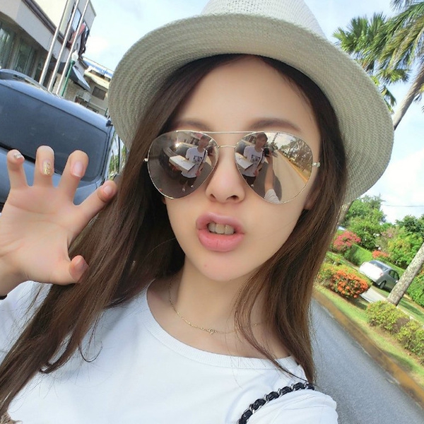 Огледални слънчеви очила