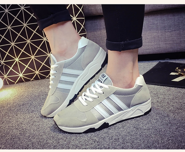 Спортни обувки за жени - сиви, черни, лилави, червени - топ модели за тичане и бягане