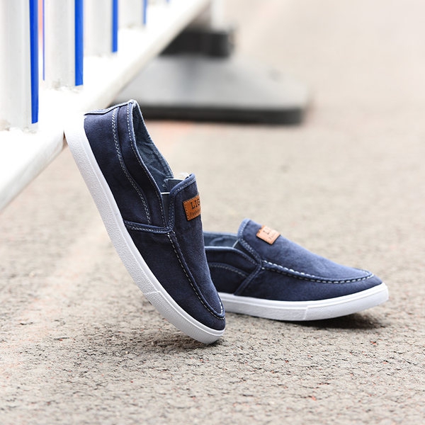 Мъжки спортни обувки за разходка, джогинг и бягане - три топ модела