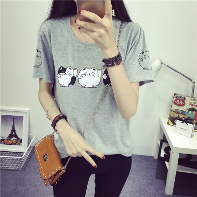 Λεπτό καλοκαίρι T-shirt για νεαρές κυρίες σε διάφορα χρώματα