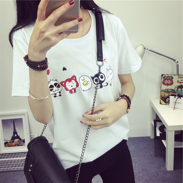 Λεπτό καλοκαίρι T-shirt για νεαρές κυρίες σε διάφορα χρώματα