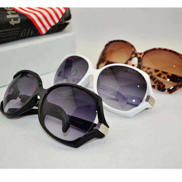 Слънчеви очила: Бели, Черни, Кафяви