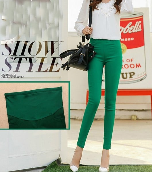 Цветни пролетни панталони за бременни.