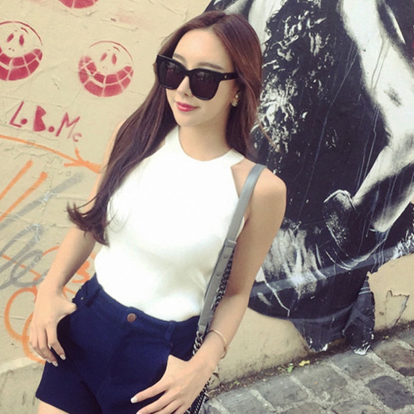 Дамски потник - тип бюстие в три цвята - бял , черен и екрю