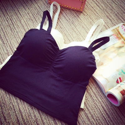 Σύντομο   γναικείο μπουστάκι σε μαύρο και άσπρο