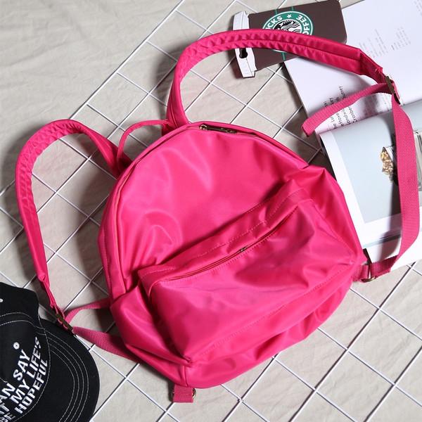 Ежедневни дамски раници в лилав,цикламен,син,черен,зелен и червен цвят