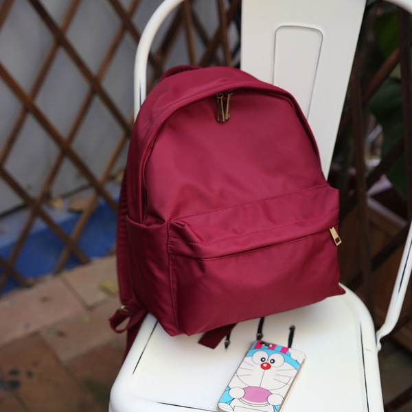 Ежедневни дамски раници в лилав,цикламен,син,черен,зелен и червен цвят