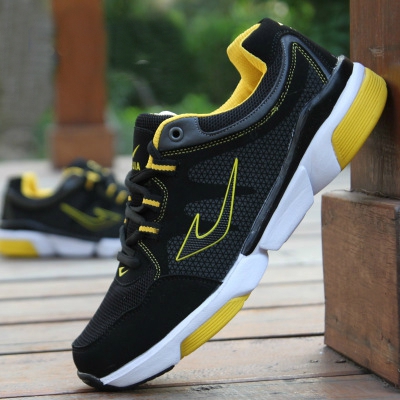 Мъжки спортни обувки за бягане - 9 модела