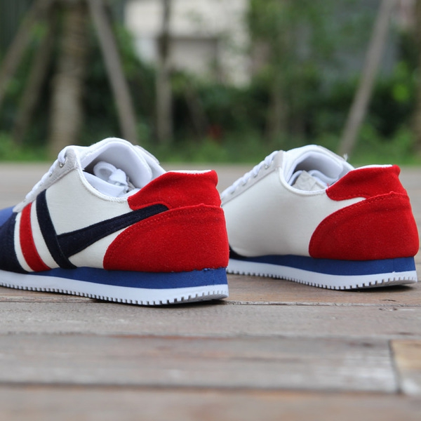 Спортни обувки - два мъжки модела за бягане и джогинг