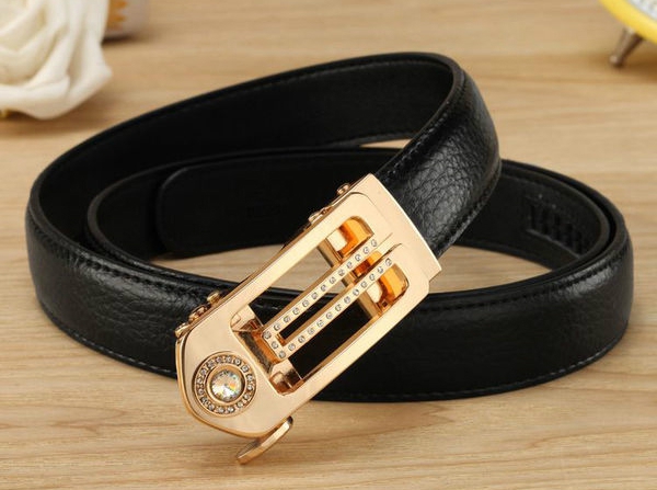 Γυναικείς ζώνες από συνθετικό δέρμα σε μαύρο, λευκό και κόκκινο - διαφορετικά μοντέλα