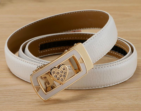 Γυναικείς ζώνες από συνθετικό δέρμα σε μαύρο, λευκό και κόκκινο - διαφορετικά μοντέλα