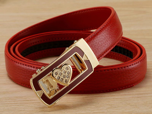 Γυναικείς ζώνες από συνθετικό δέρμα σε μαύρο, λευκό και κόκκινο - διαφορετικά μοντέλα