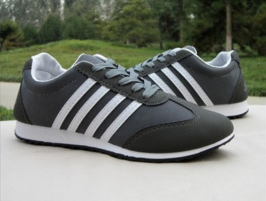 Мъжки спортни маратонки в черни и сиви модели - подходящи за ежедневие и спорт