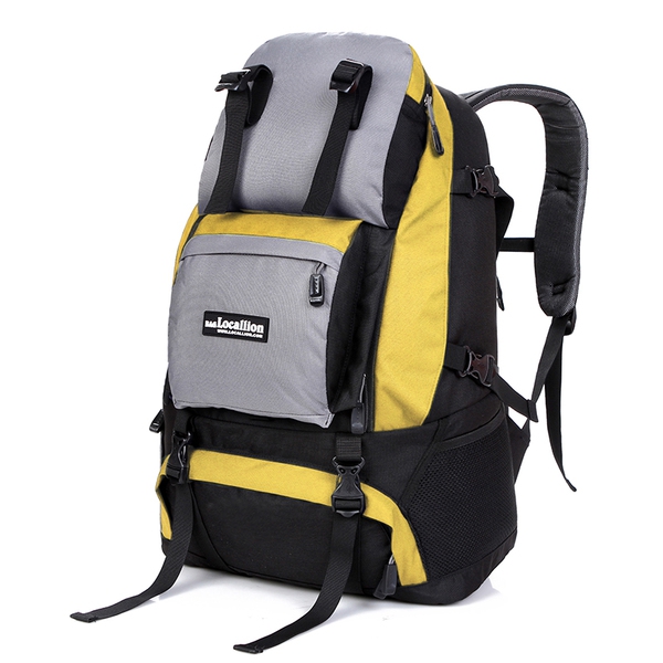 Мъжки чанти подходящи за туризъм и алпинизъм 