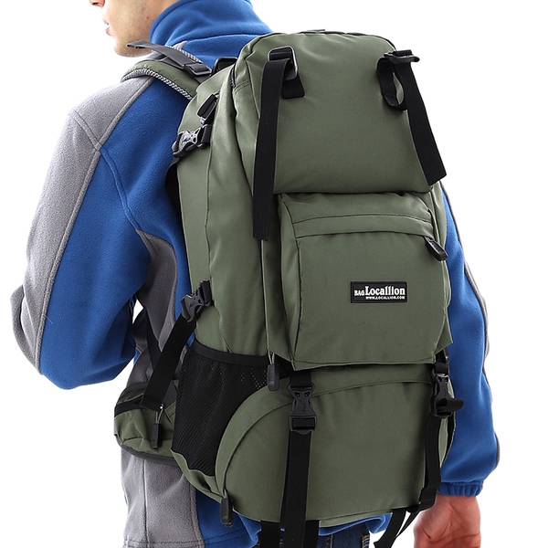 Мъжки чанти подходящи за туризъм и алпинизъм 