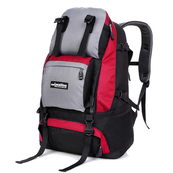 Мъжки чанти подходящи за туризъм и алпинизъм 