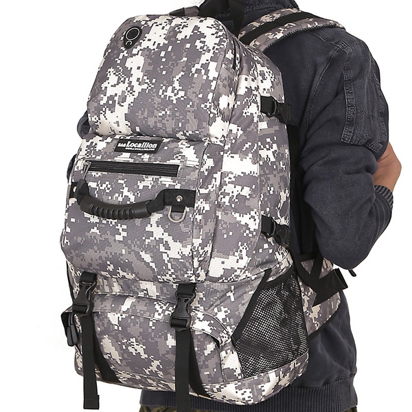 Мъжки чанти подходящи за туризъм и алпинизъм 