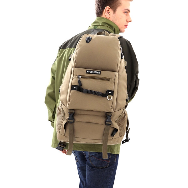 Мъжки чанти подходящи за туризъм и алпинизъм 