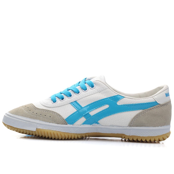 Дамски спортни обувки - летни в три модела 