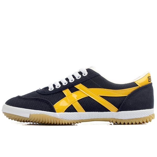 Дамски спортни обувки - летни в три модела 