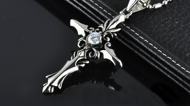 Ανδρικά κολιέ με μαύρο, κόκκινο, μπλε και λευκό κρύσταλλο - 4 μοντέλα