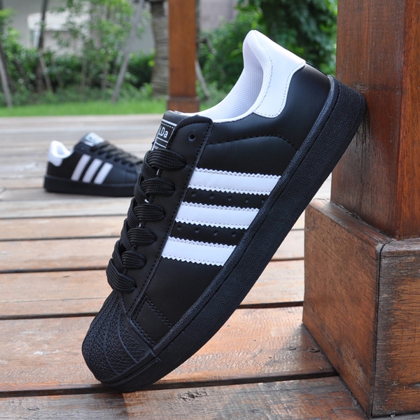 Спортни мъжки обувки в няколко модела - 6 варианта