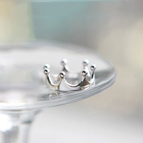 Дамски пръстени в черен,сребрист и златист цвят - 10 модела