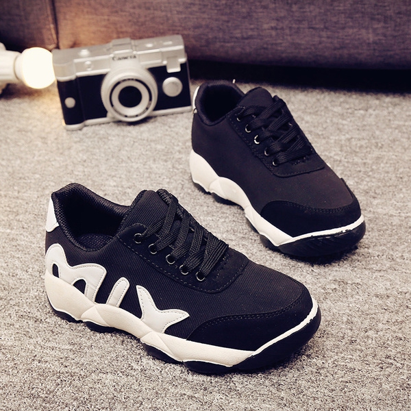 Дамски кежуал обувки подходящи за ежедневие, лек спорт и бягане - 2 модела в черно