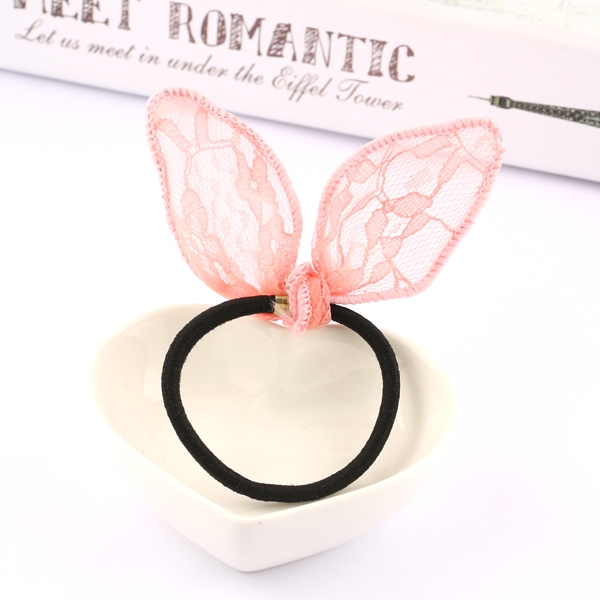 Λαστιχάκια και κλιπ για τα μαλλιά με καρτέλες σε διάφορα χρώματα