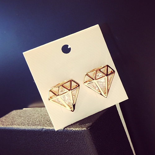 Дамски обеци под формата на диамант - малък и голям размер