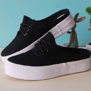 Дамски платнени спортни обувки за бягане - 3 модела в светлосин, бял и черен цвят 
