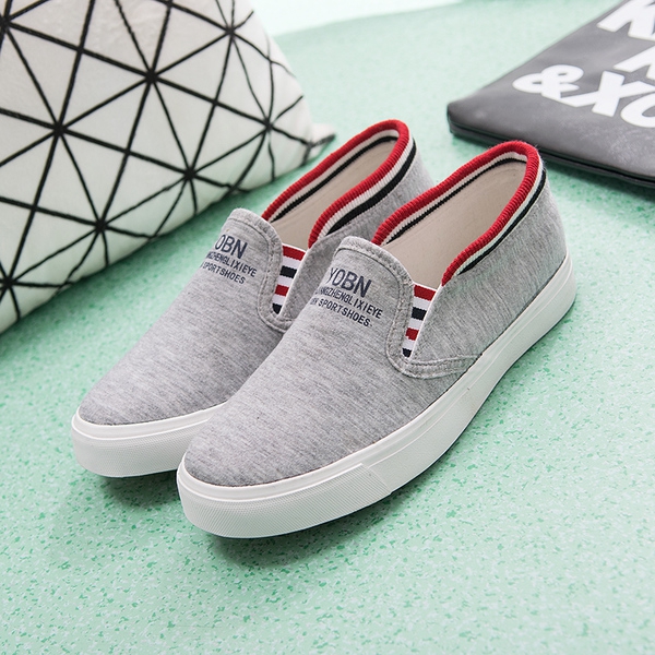 Дамски обувки за ежедневие и лек спорт - 5 модела в черно, бяло, сиво, червено и синьо