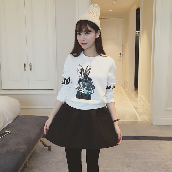 Черна къса пола за бременни.