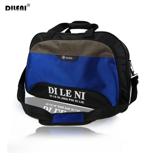 Ανδρικά και γυναικεία αδιάβροχα ταξιδιωτικές τσάντες 32 L - 5 μοντέλα