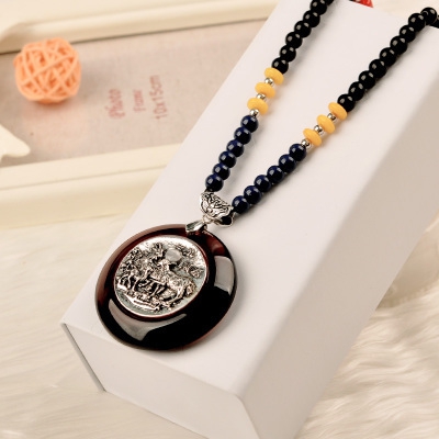 Διαφορετικοί τύποι γυναικεία κολιέ  - 18 σχέδια