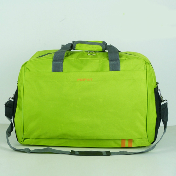 Мъжки и дамски пътни чанти в различни цветове - 5 модела 