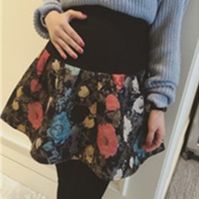 Два модела поли за бременни.