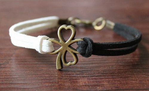 Различни видове дамски гривни-13 модела