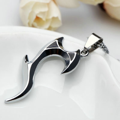 Ανδρικό κρεμαστό σε μαύρο και ασήμι χρώμα - 2 μοντέλα