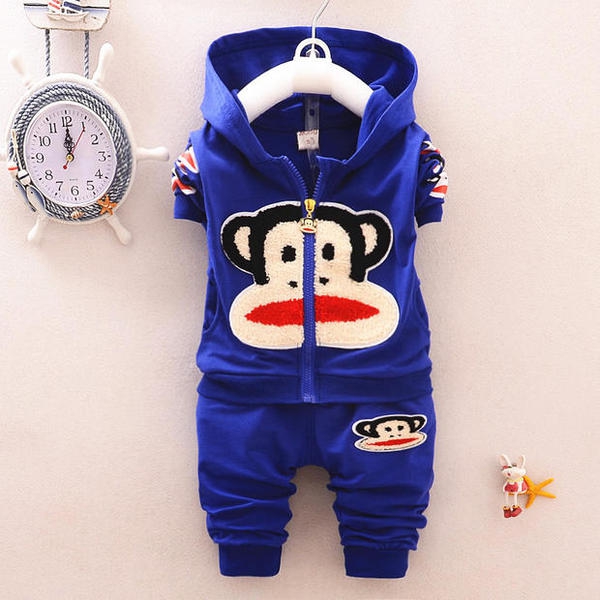 Детски комплекти за момчета и момичета: над 10 различни модела