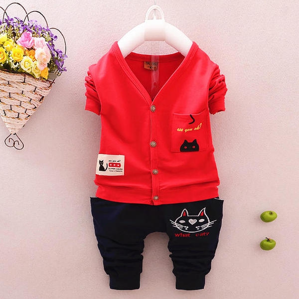 Детски комплекти за момчета и момичета: над 10 различни модела