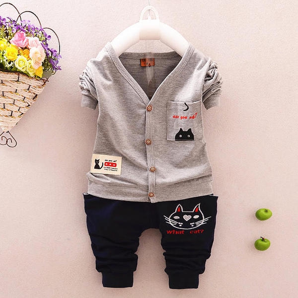 Детски комплекти за момчета и момичета: над 10 различни модела