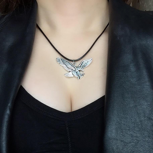 Γυναικεία δαχτυλίδια σε 21 μοντέλα - δράκος, φεγγάρι, καρδιές και άλλα